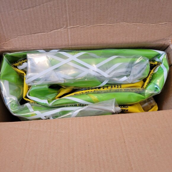 Intex Floating Water Polo Game Set Inflatable Ball Pool Parties Family Fun Summe - Picture 4 of 4